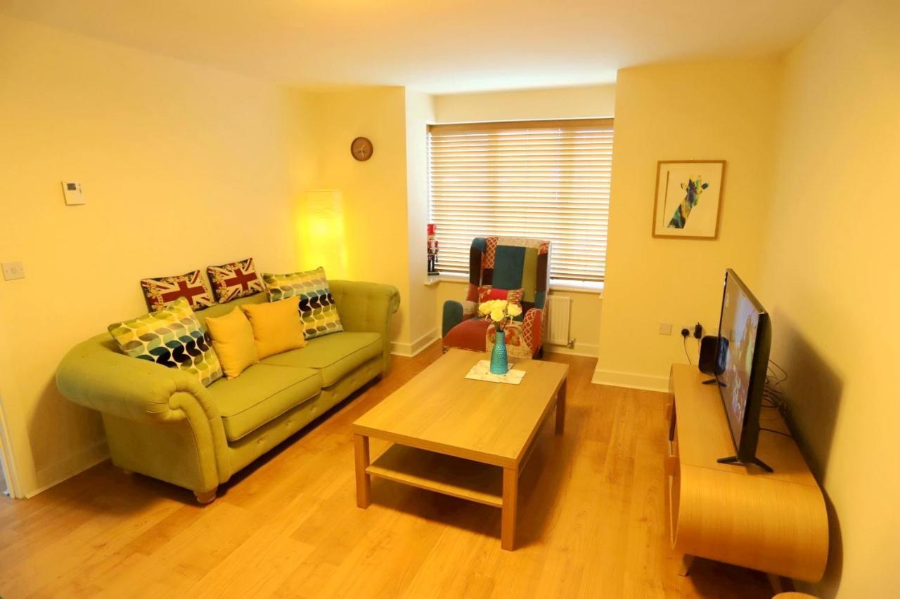 Апартаменти Easytravel Luxury Nec/Airport 3 Beds House Бірмінгем Екстер'єр фото